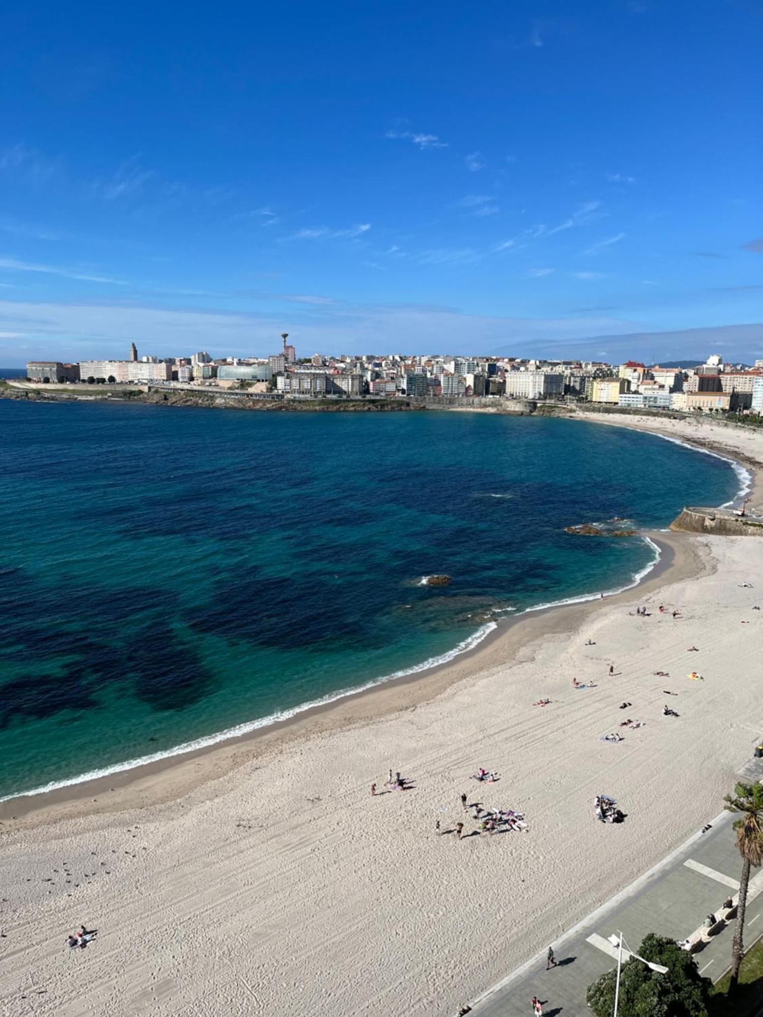 Primera Linea Playa Riazor A Coruña Εξωτερικό φωτογραφία